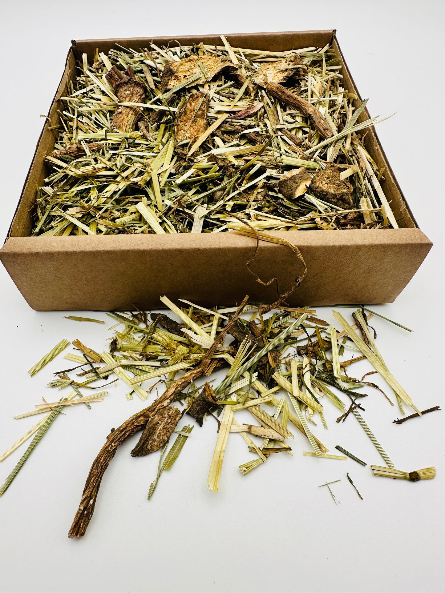 Natural Nibbles Dandelion forage tray 70g