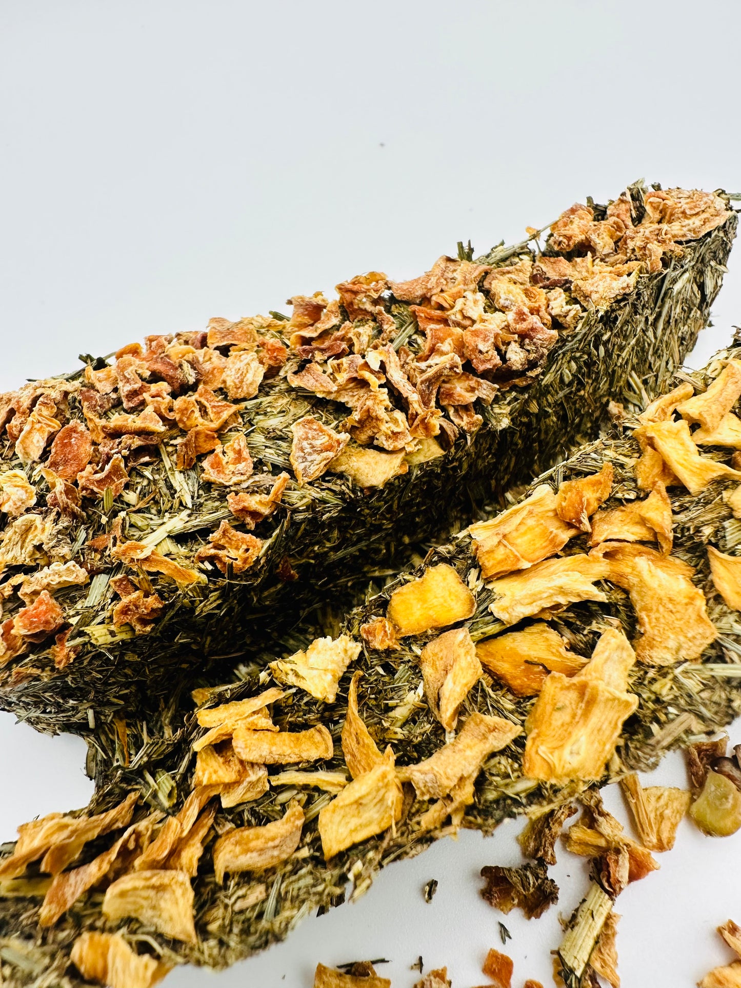 Natural Nibbles Carrot & Parsnip nibble bar