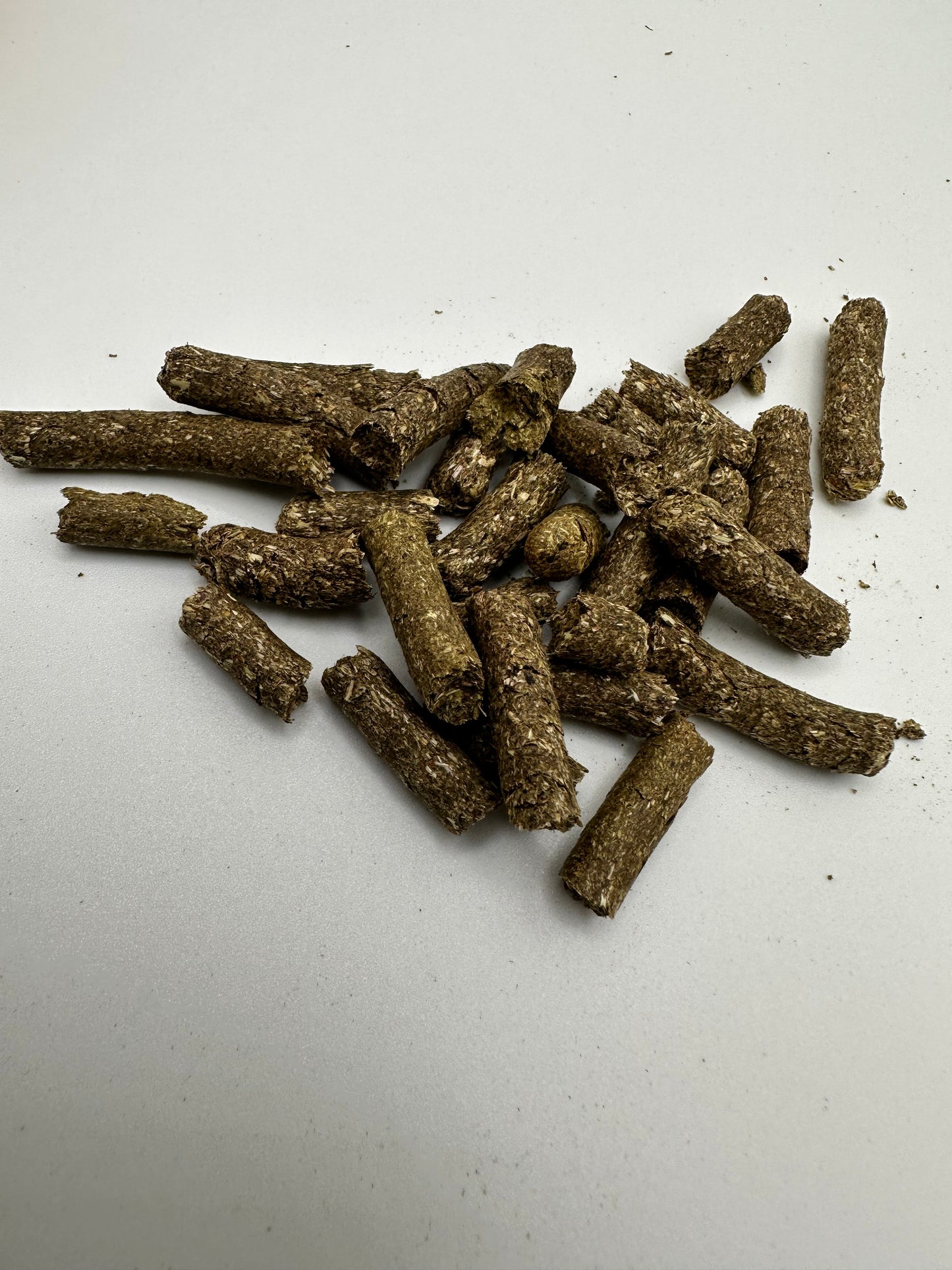 Meadow Hay Pellets Mix 2