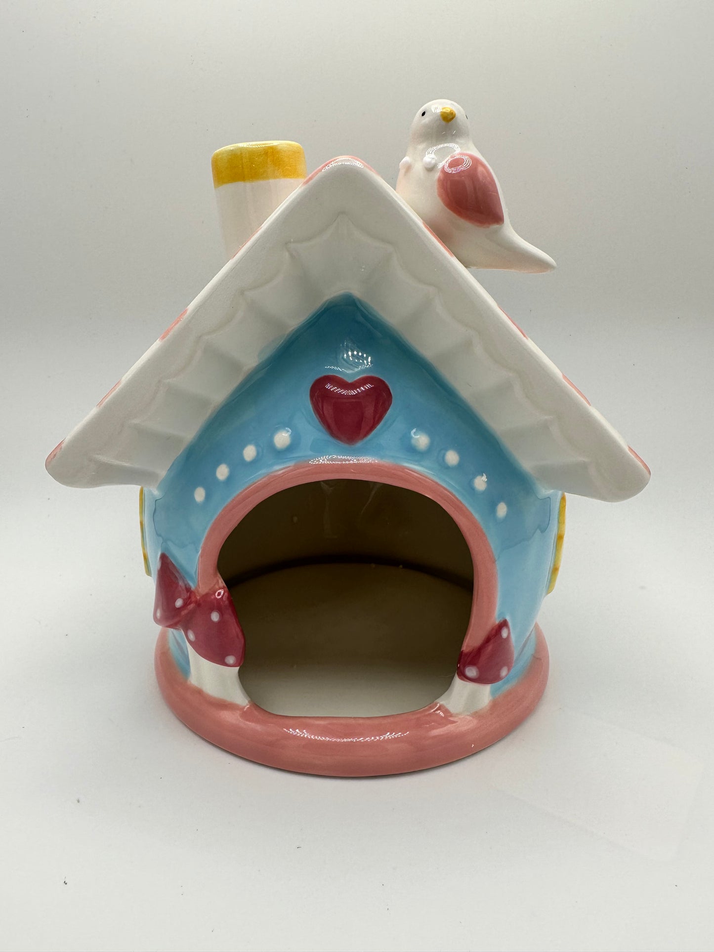 Ceramic Hide Pink Fairy House